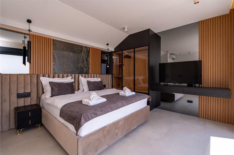 4 bedroom villa with pool in Dubrovnik region, sleeps 8 