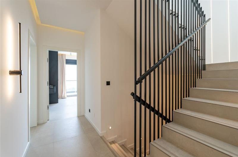 4 bedroom villa with pool in Dubrovnik region, sleeps 8 