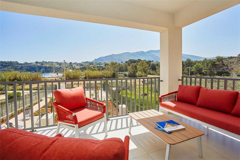 Beachfront villa in Sicily, photograph 2