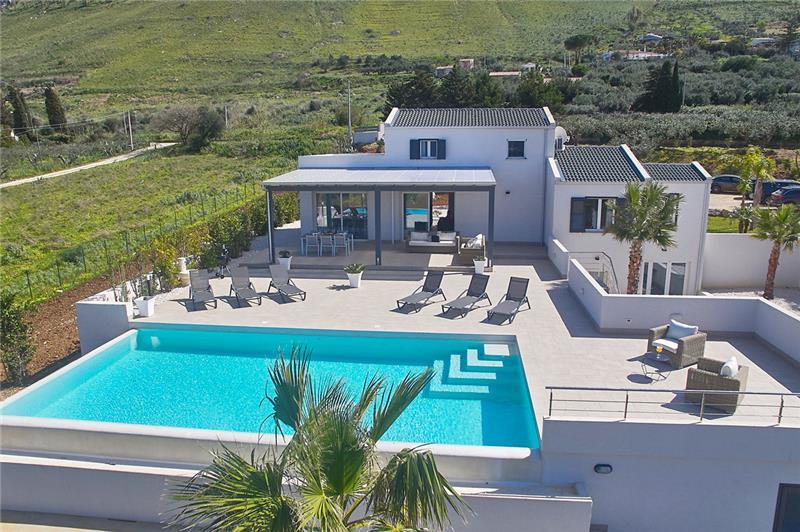 Villa in Sicily, photograph 17