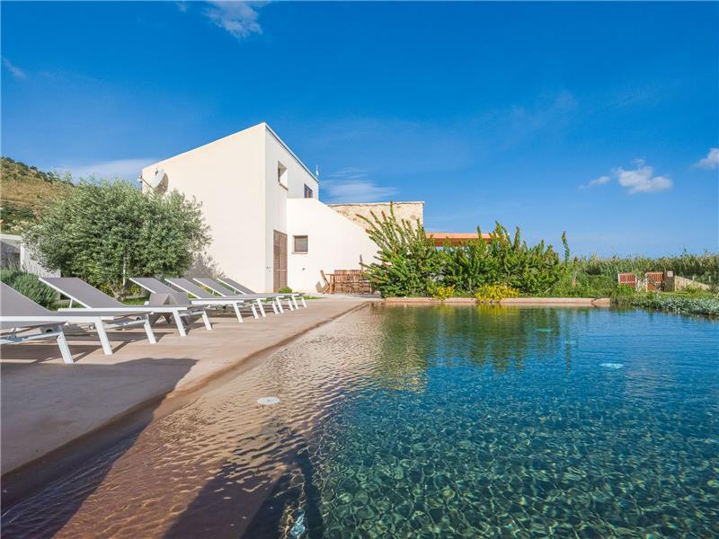 Sea-view villa in Sicily, photograph 6