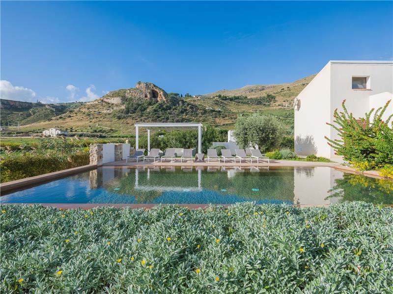 Sea-view villa in Sicily, photograph 4