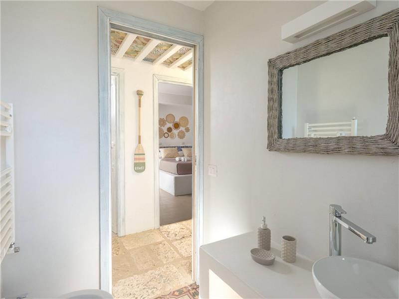 Sea-view villa in Sicily, photograph 11