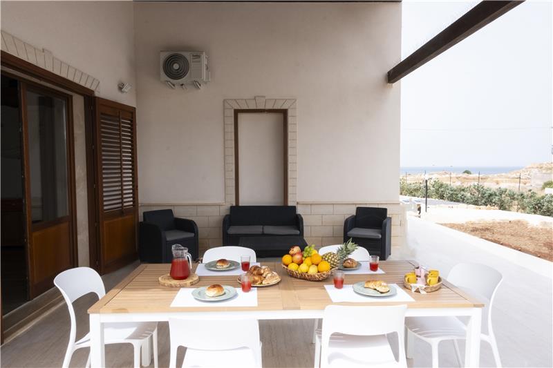 Sea-view villa in Sicily, photograph 9