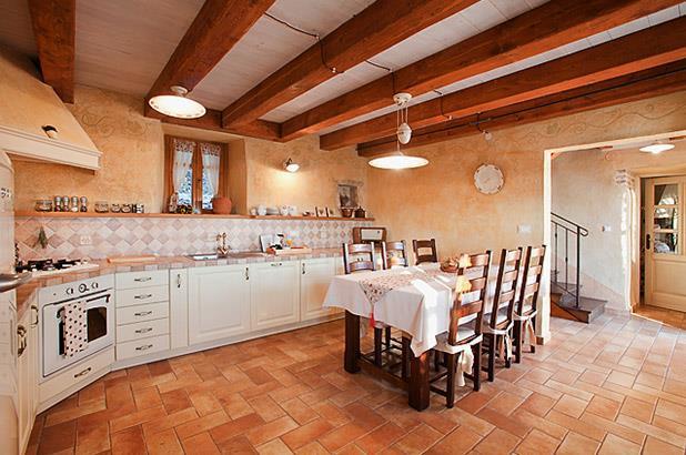 Sea-view villa in Trget, photograph 6