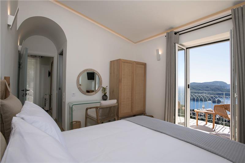 Sea-view villa in Palaiokastrítsa, photograph 20