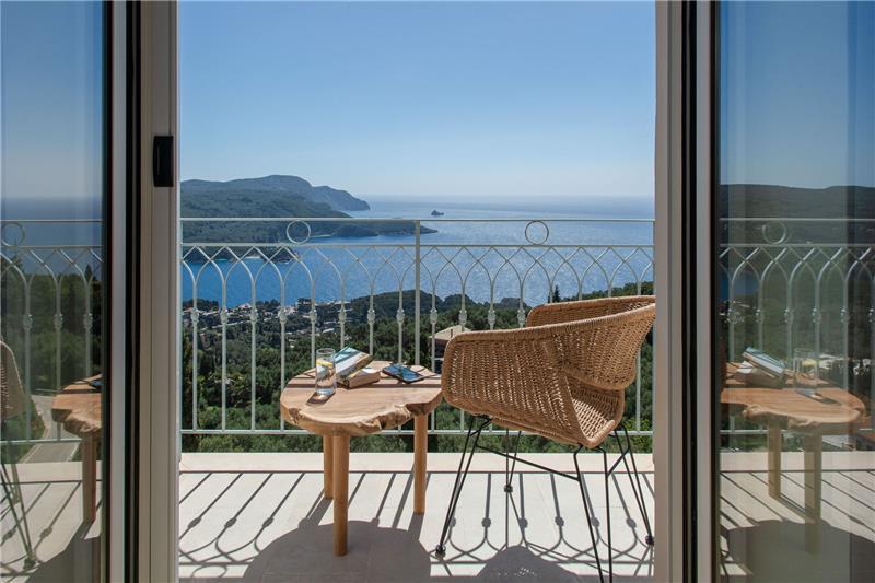 Sea-view villa in Palaiokastrítsa, photograph 16