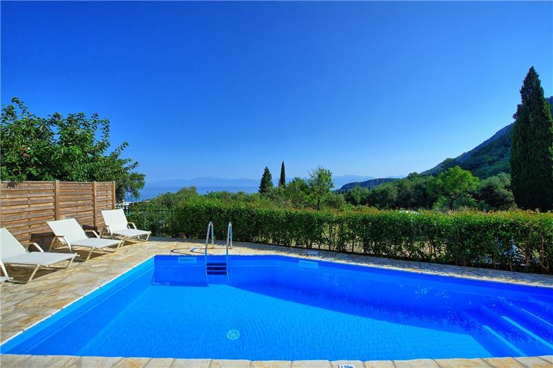 Sea-view villa in Episkepsi, photograph 5