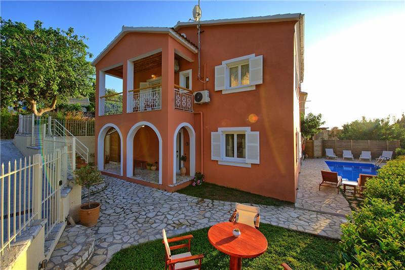 Sea-view villa in Episkepsi, photograph 4