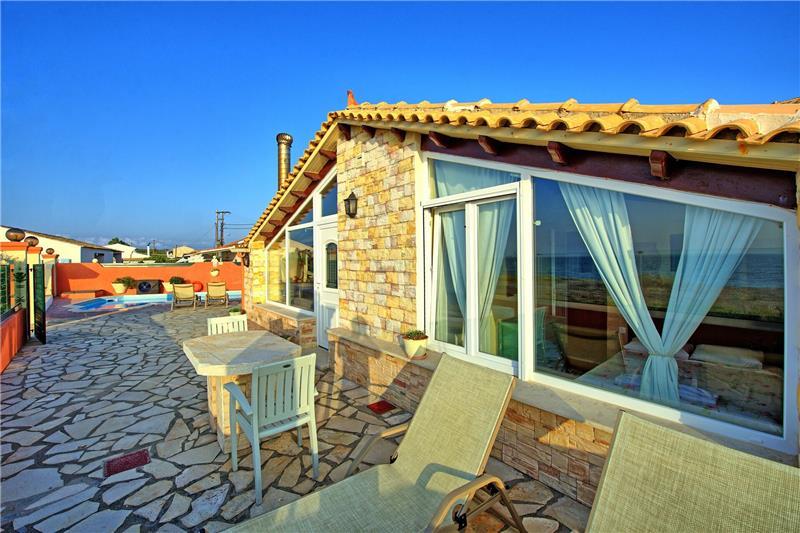 Beachfront villa in Acharavi, photograph 22