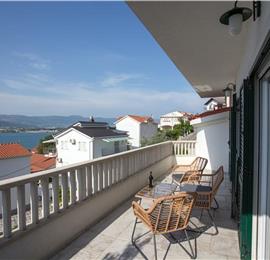 4-Bedroom Villa with Pool, Sleeps 8–12 – Ciovo, near Trogir