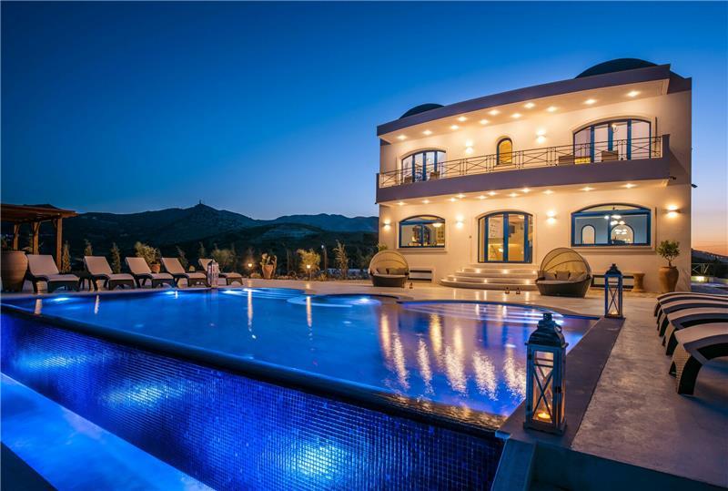 Beachfront villa in Heraklion, photograph 28