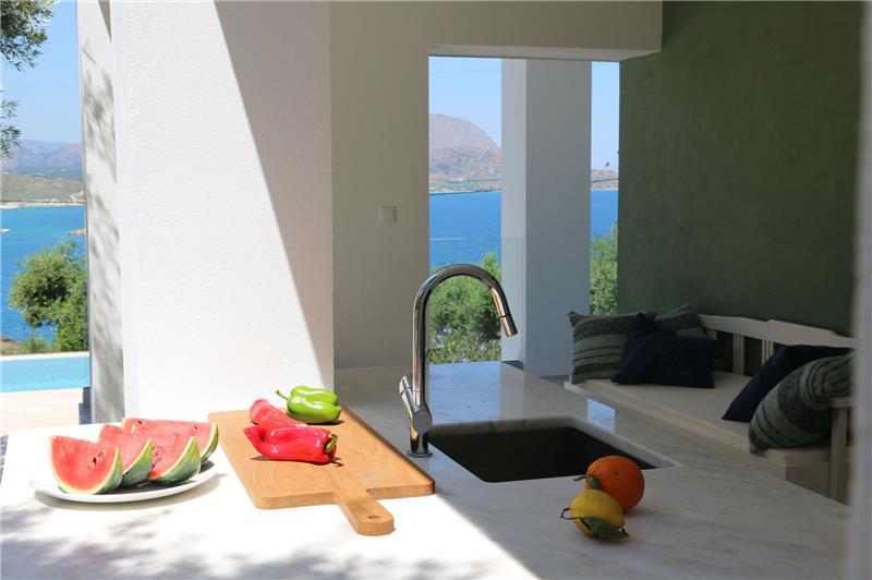 Sea-view villa in Chania, photograph 13