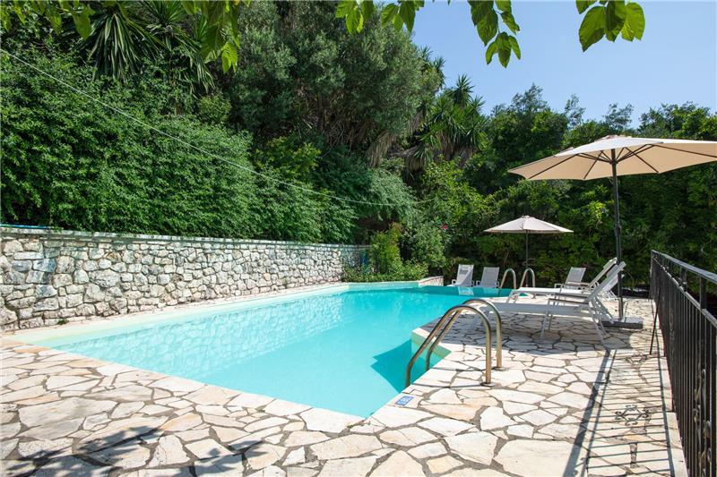 Villa in Kassiopi, photograph 23