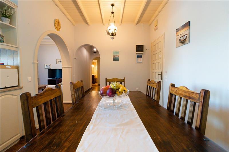 Beachfront villa in Kassiopi, photograph 22