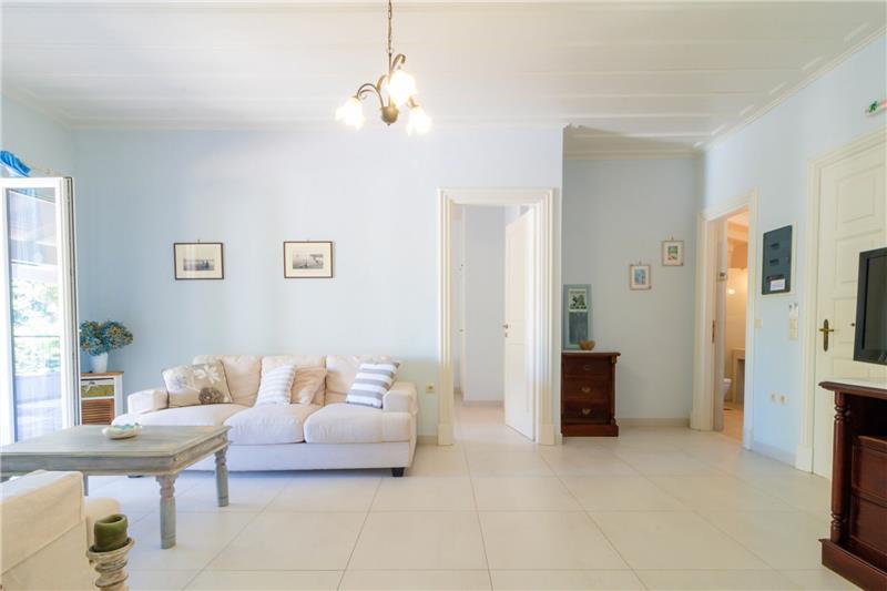 Villa in Kassiopi, photograph 19