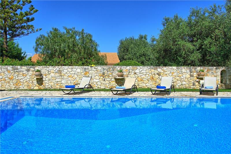 Villa in Kassiopi, photograph 20