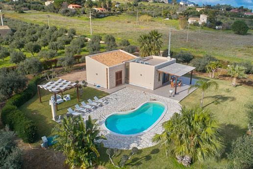 Villa in Castellammare del Golfo, photograph 1