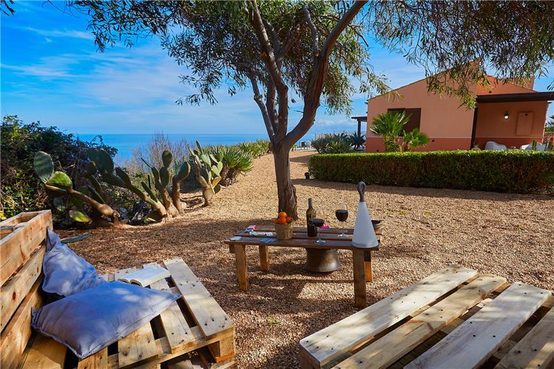 Sea-view villa in Castellammare del Golfo, photograph 22