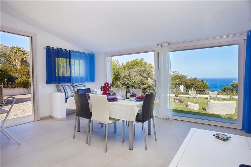 Sea-view villa in Castellammare del Golfo, photograph 9