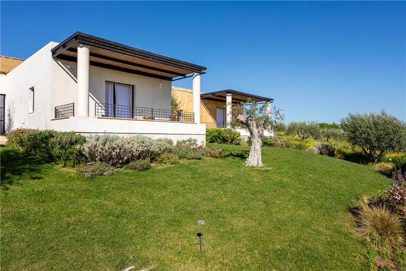Villa in Noto, photograph 15