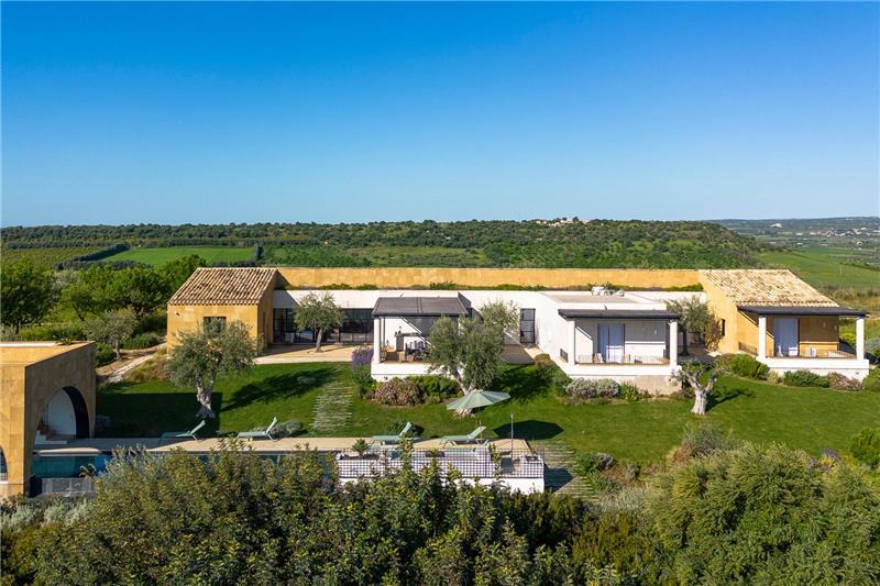 Villa in Noto, photograph 16