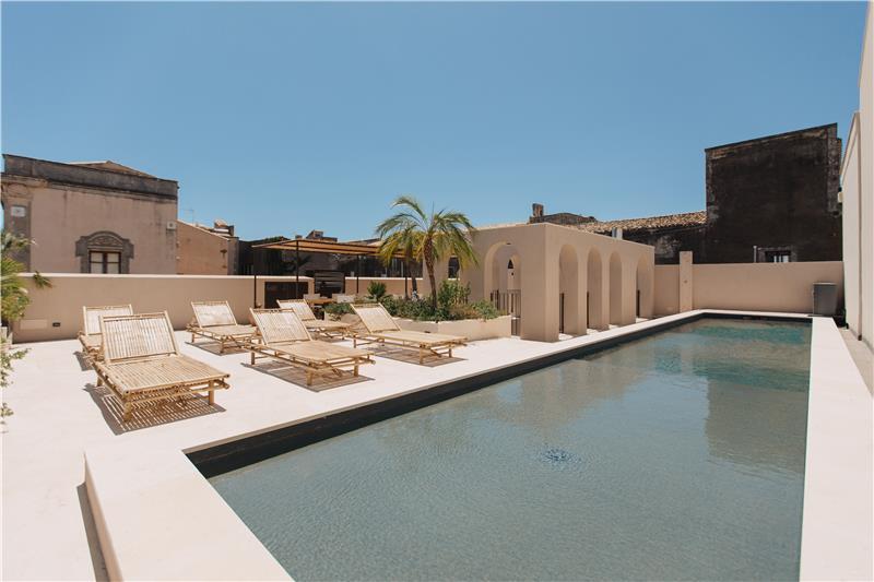 Villa in Noto, photograph 1