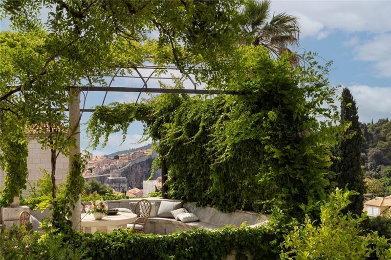 Sea-view villa in Dubrovnik, photograph 7