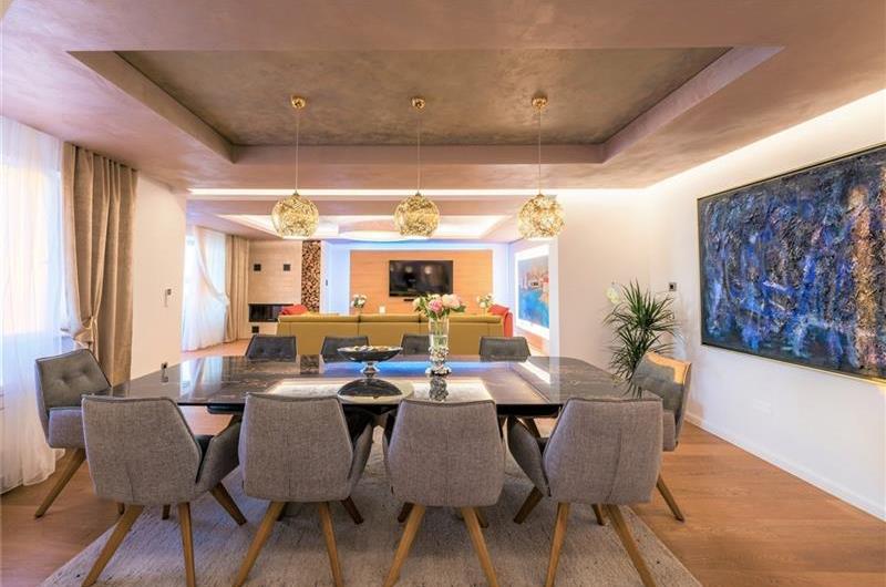 Luxury 5 Bedroom Villa with Heated Pool, Jacuzzi, Steam Room and Sea Views in Lozica near Dubrovnik, Sleeps 10