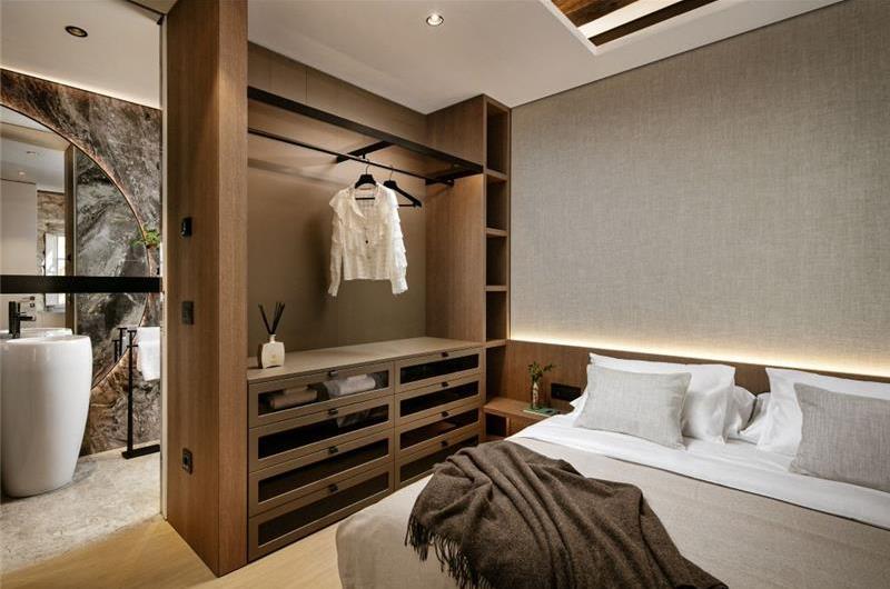 Luxury 3 Bedroom Villa with Jacuzzi, Sauna and Gym in Dubrovnik Old Town, Sleeps 6