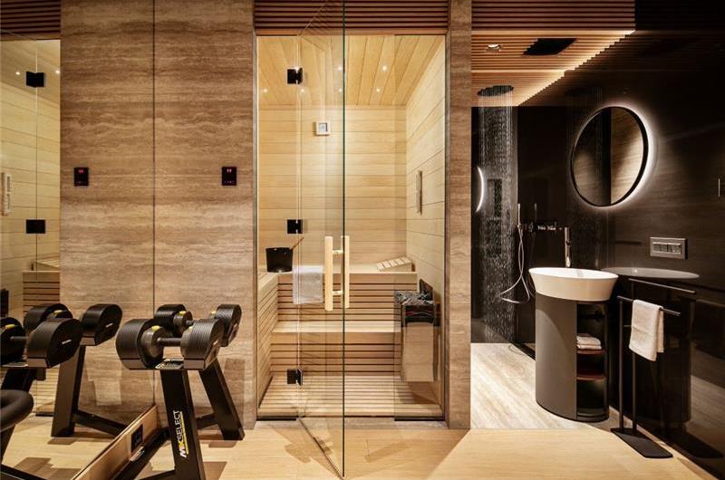 Luxury 3 Bedroom Villa with Jacuzzi, Sauna and Gym in Dubrovnik Old Town, Sleeps 6