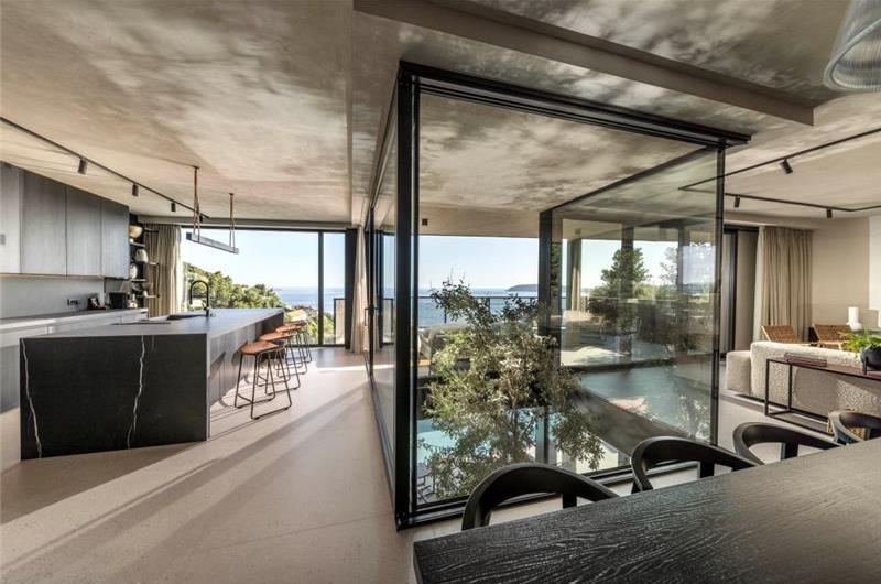 Luxury 4 Bedroom Villa with Heated Infinity Pool, Sauna, Gym, Jacuzzi and Sea Views in Vrbica, near Dubrovnik, Sleeps 8