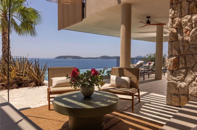 Luxury 5 Bedroom Villa with Heated Infinity Pool, Sauna, Gym, Jacuzzi and Sea Views in Vrbica, near Dubrovnik, Sleeps 10