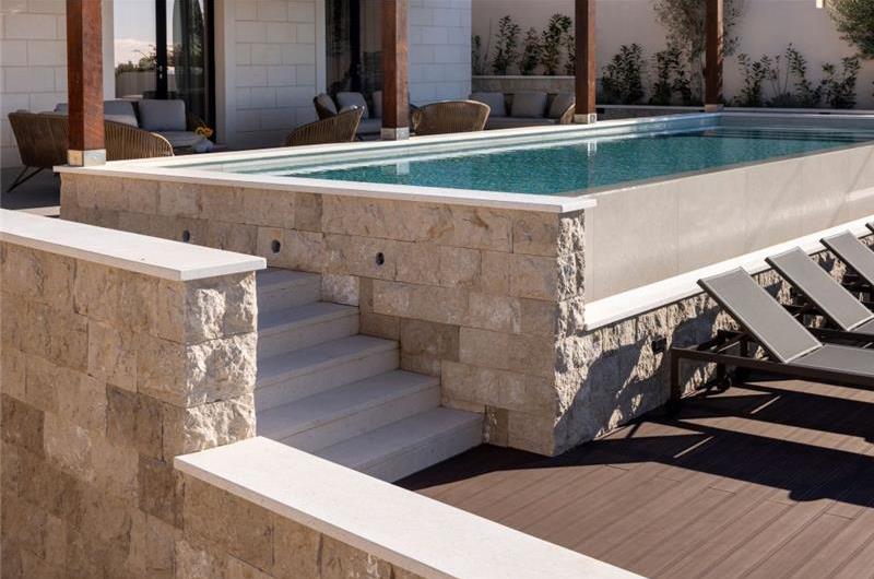 7 Bedroom Villa with Infinity Pool and Sea Views in Dubrovnik, Sleeps 14