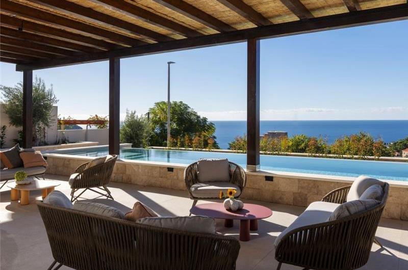 7 Bedroom Villa with Infinity Pool and Sea Views in Dubrovnik, Sleeps 14