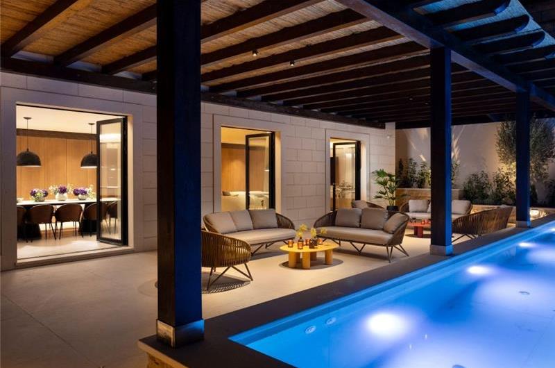 7 Bedroom Villa with Infinity Pool and Sea Views in Dubrovnik, Sleeps 14