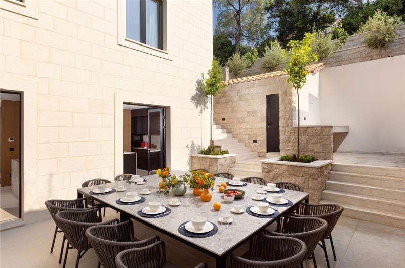 7 Bedroom Villa with Infinity Pool and Sea Views in Dubrovnik, Sleeps 14