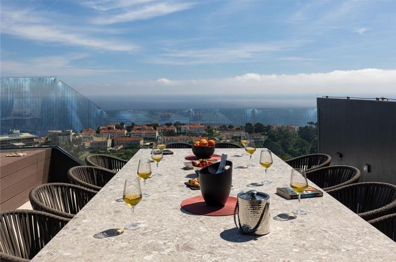 6 Bedroom Villa with Heated Infinity Pool and Sea Views in Dubrovnik, Sleeps 12