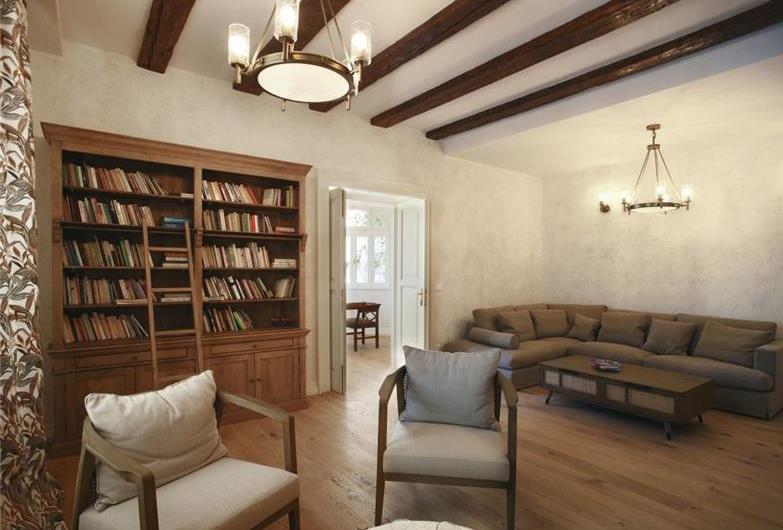 Luxury 5 Bedroom Villa with Heated Pool and Sea Views in Dubrovnik, Sleeps 10