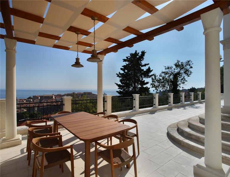 Sea-view villa in Dubrovnik, photograph 5