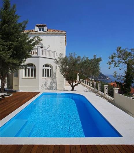 Luxury 5 Bedroom Villa with Heated Pool and Sea Views in Dubrovnik, Sleeps 10