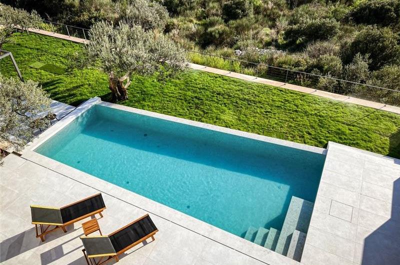 6 Bedroom Villa with Heated Infinity Pool and Sea Views in Orašac, Dubrovnik Riviera, sleeps 10-12