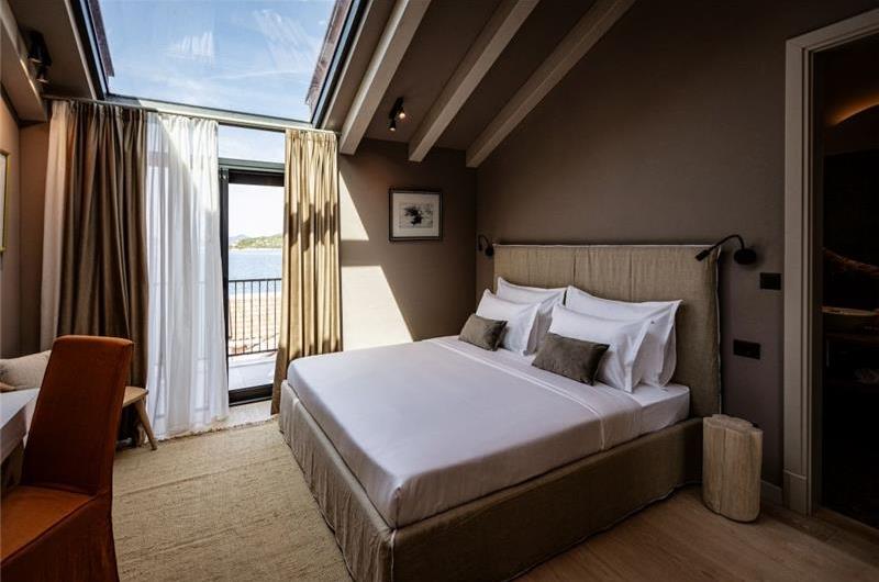 3 Bedroom Villa with Infinity Pool and Sea Views in Slano, Dubrovnik, Sleeps 6