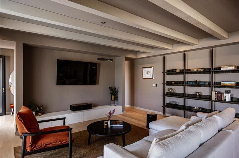 3 Bedroom Villa with Infinity Pool and Sea Views in Slano, Dubrovnik, Sleeps 6