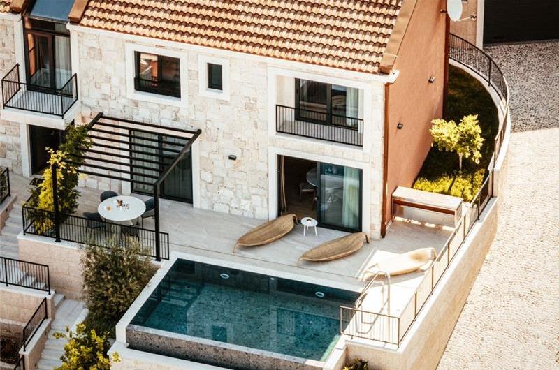 3 Bedroom Villa with Infinity Pool and Sea Views in Slano, Dubrovnik, Sleeps 6