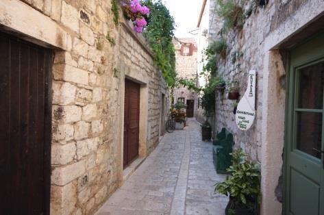 Sea-view villa in Hvar Town, photograph 23